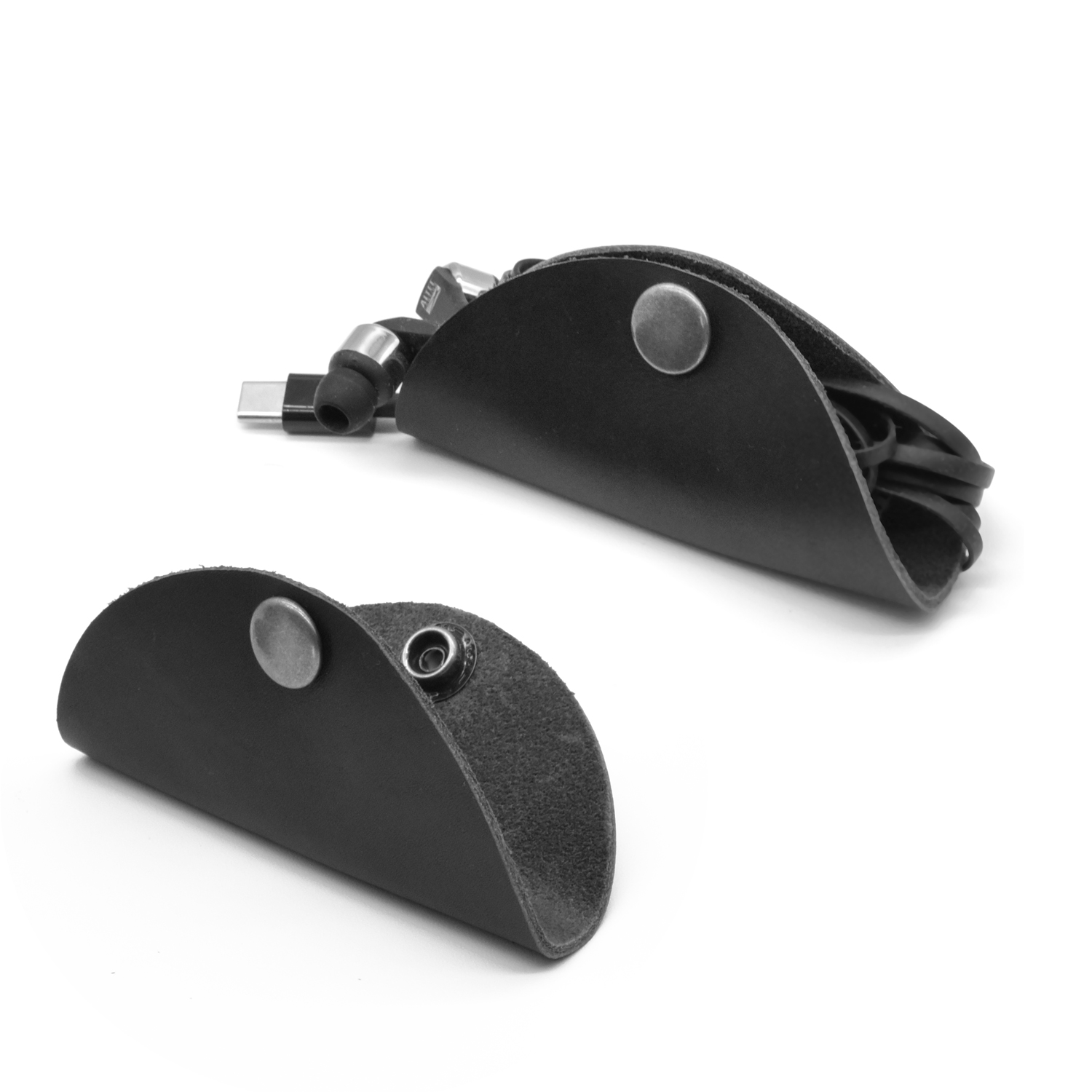 Outpost Leather Earphones case 2
