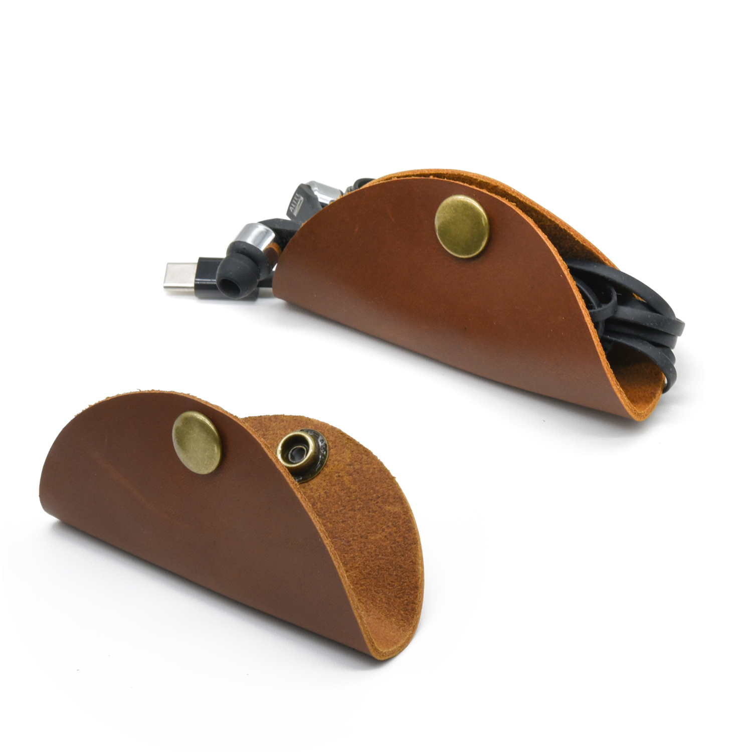 Outpost Leather Earphones case 2