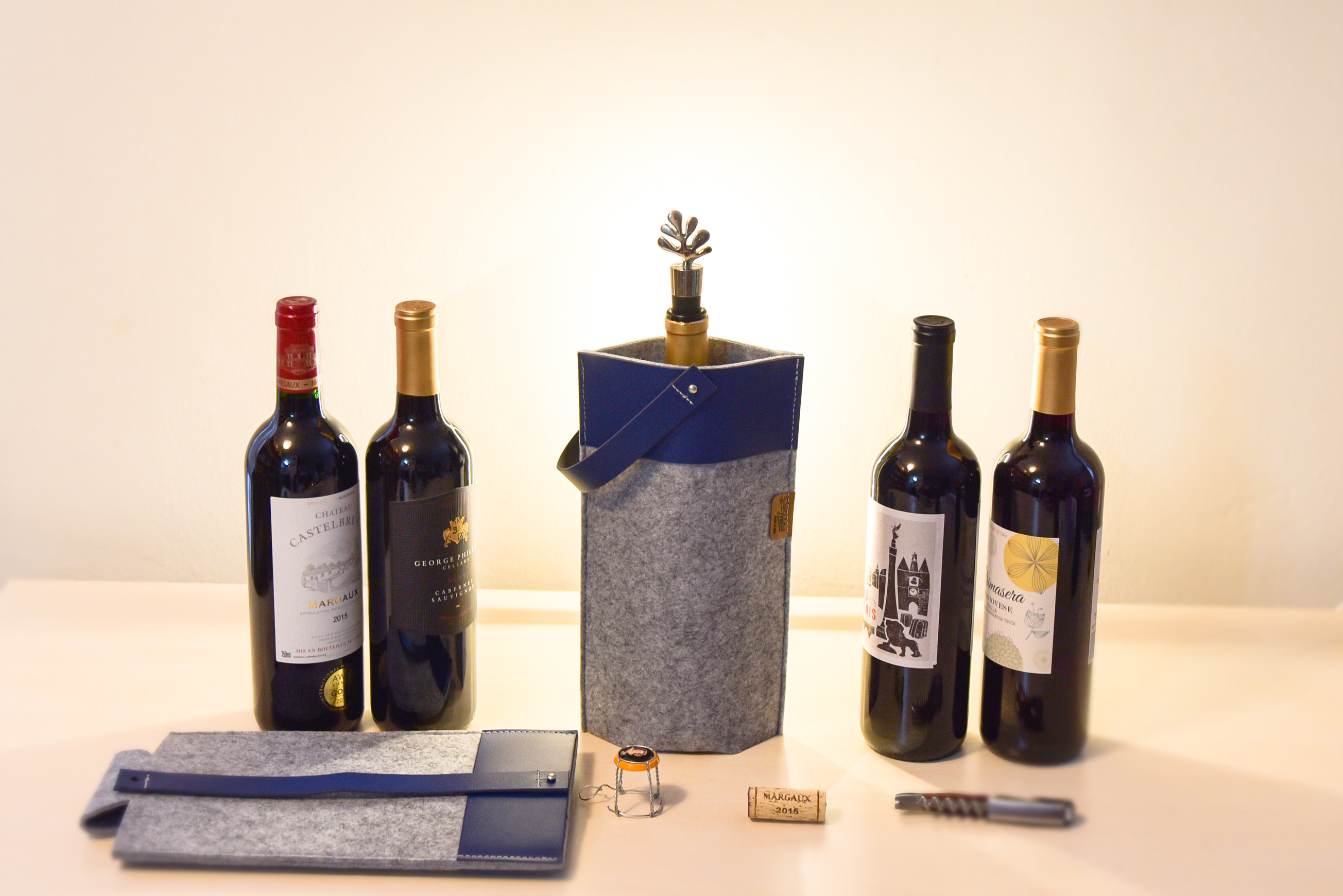 Feltro Wine Carrier 1