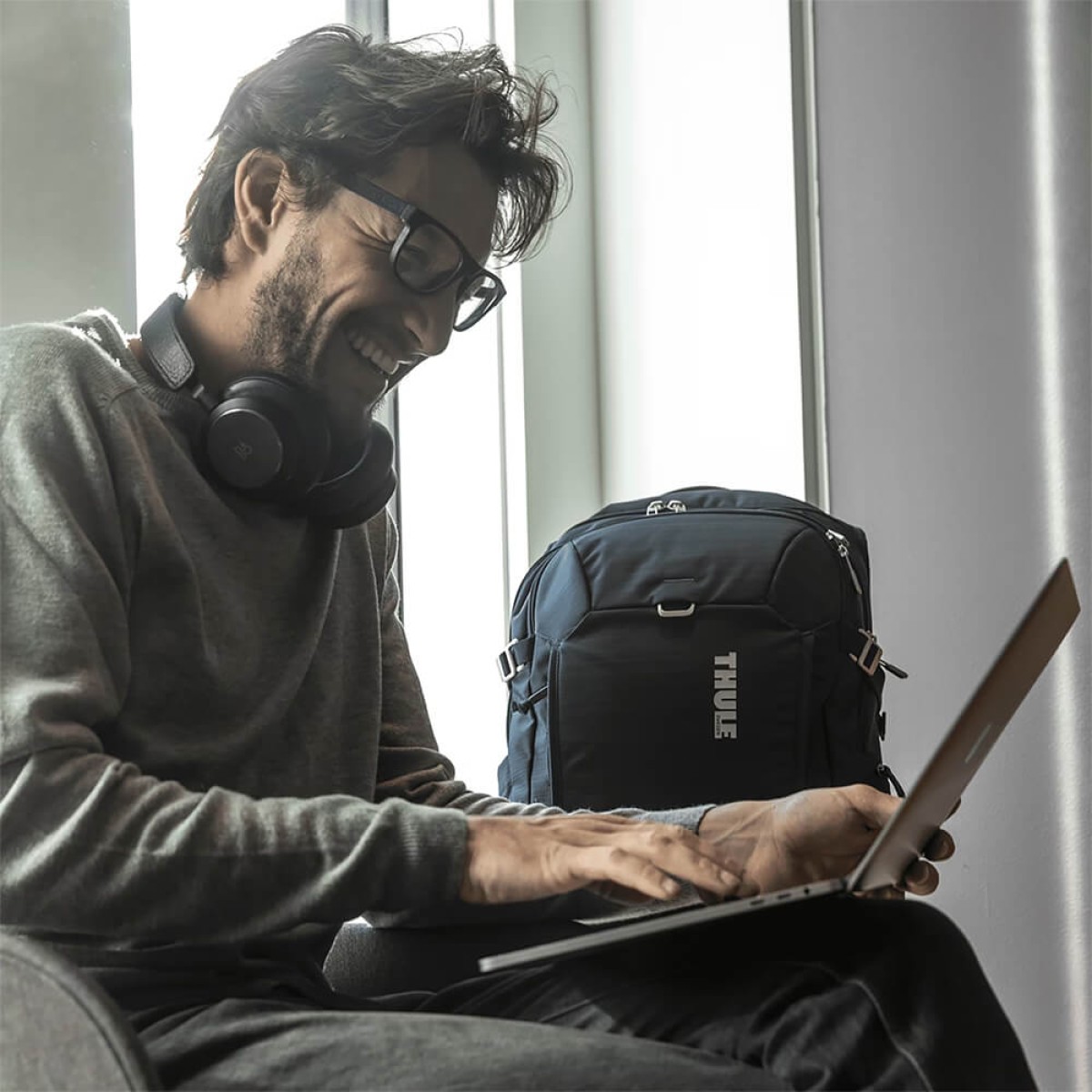 Thule Construct Laptop 28L Backpack 1