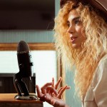 Blue Yeti X Professional Condenser USB Microphone - Black Blue Yeti X Professional Condenser USB Microphone - Black