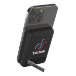 Belkin BoostCharge Magnetic Wireless Power Bank 5K + Stand 1 Belkin BoostCharge Magnetic Wireless Power Bank 5K + Stand 1