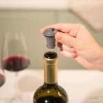 Vacu Vin Electric Wine Saver - Black Vacu Vin Electric Wine Saver - Black