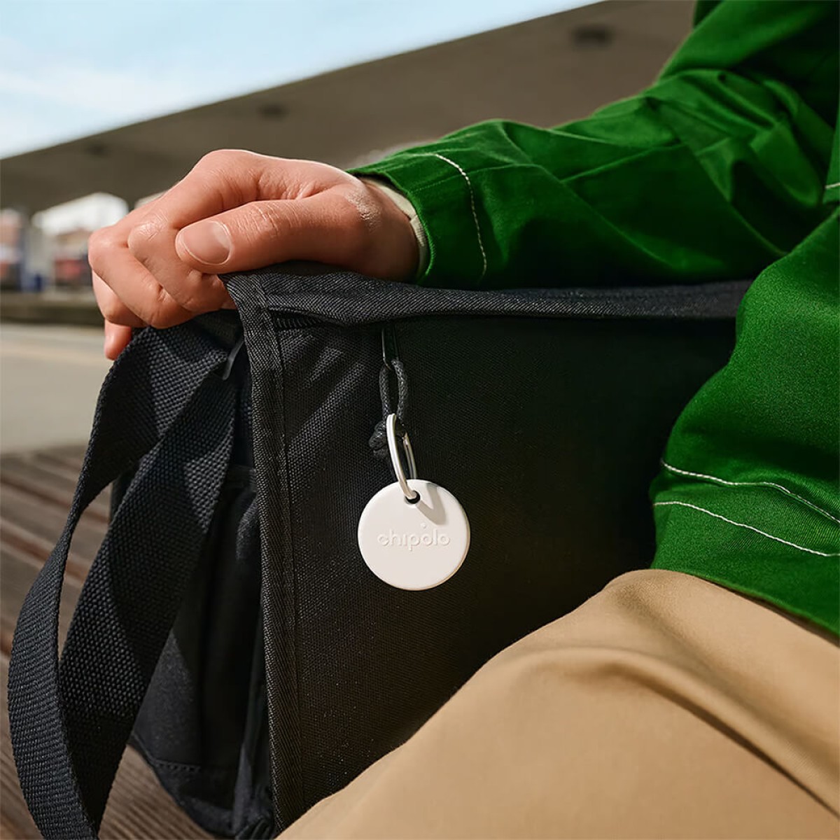 Chipolo POP Bluetooth Item Finder 1
