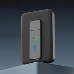 MyCharge Cliqluxe 5K Wireless Magnetic Charger - Black MyCharge Cliqluxe 5K Wireless Magnetic Charger - Black