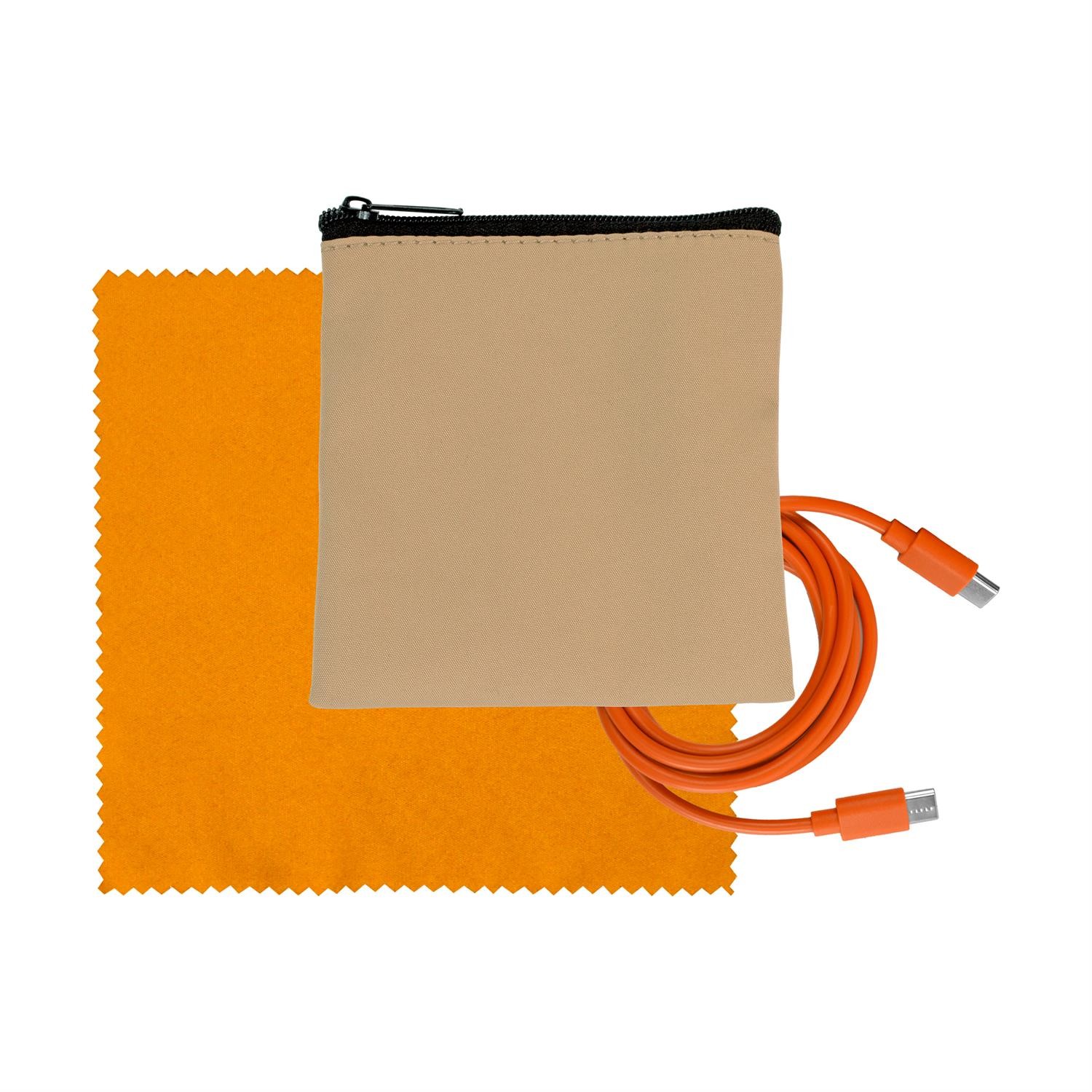 Tan Executive C to C Cable & Cloth Set 1