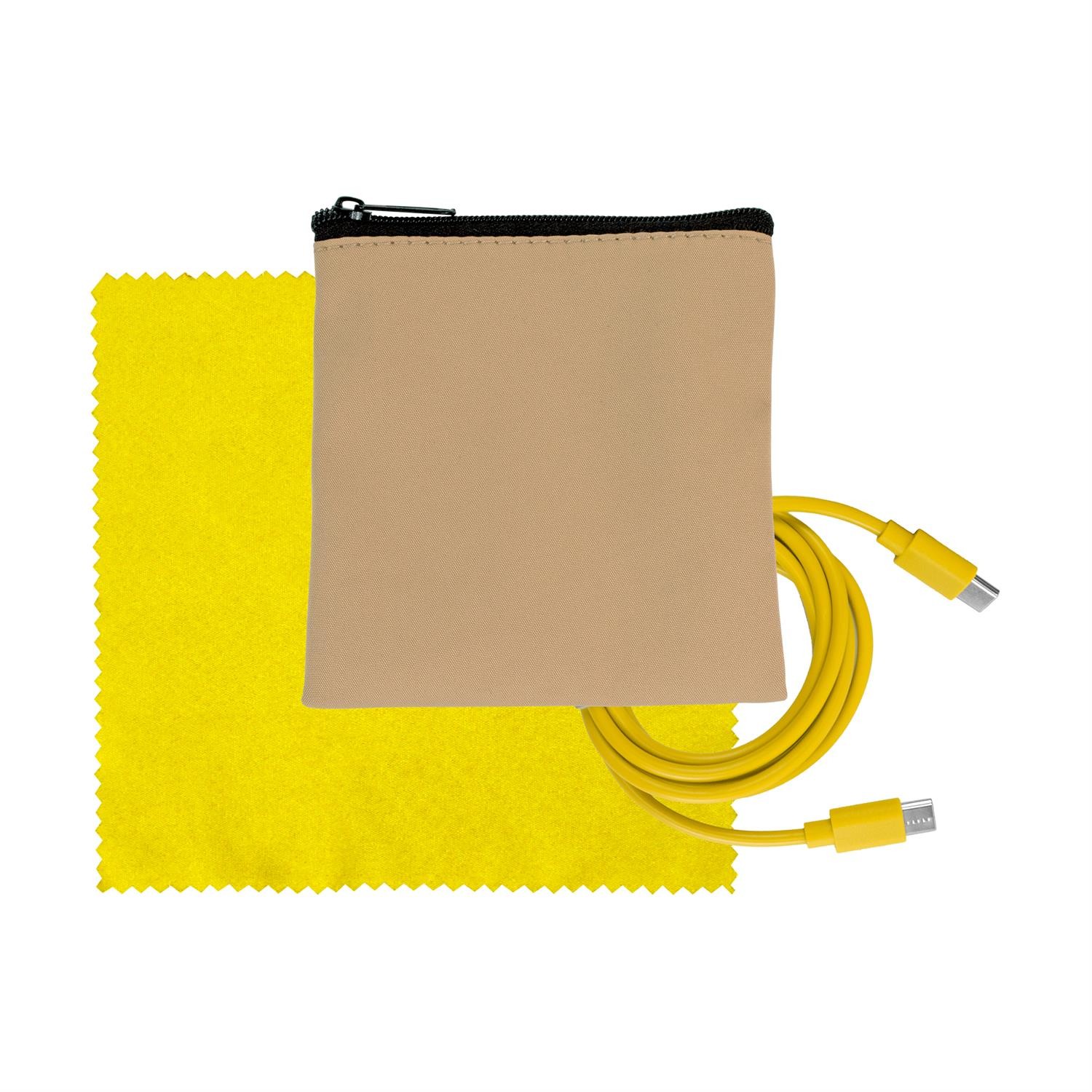 Tan Executive C to C Cable & Cloth Set 1