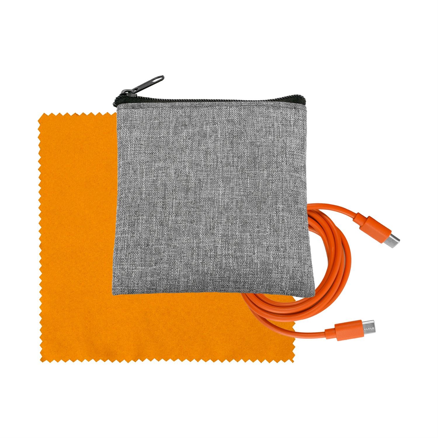 Recycled A+C to C Cable & Cloth Set 1