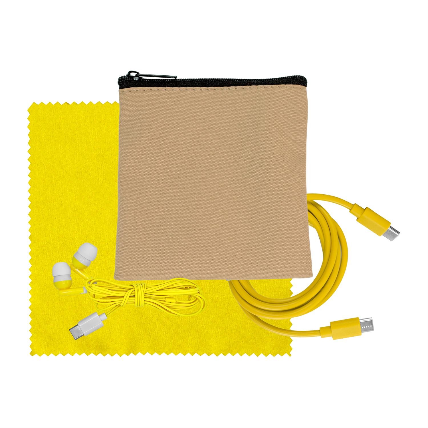 Tan Executive C to C Cable, Cloth & Ear Bud Set 1