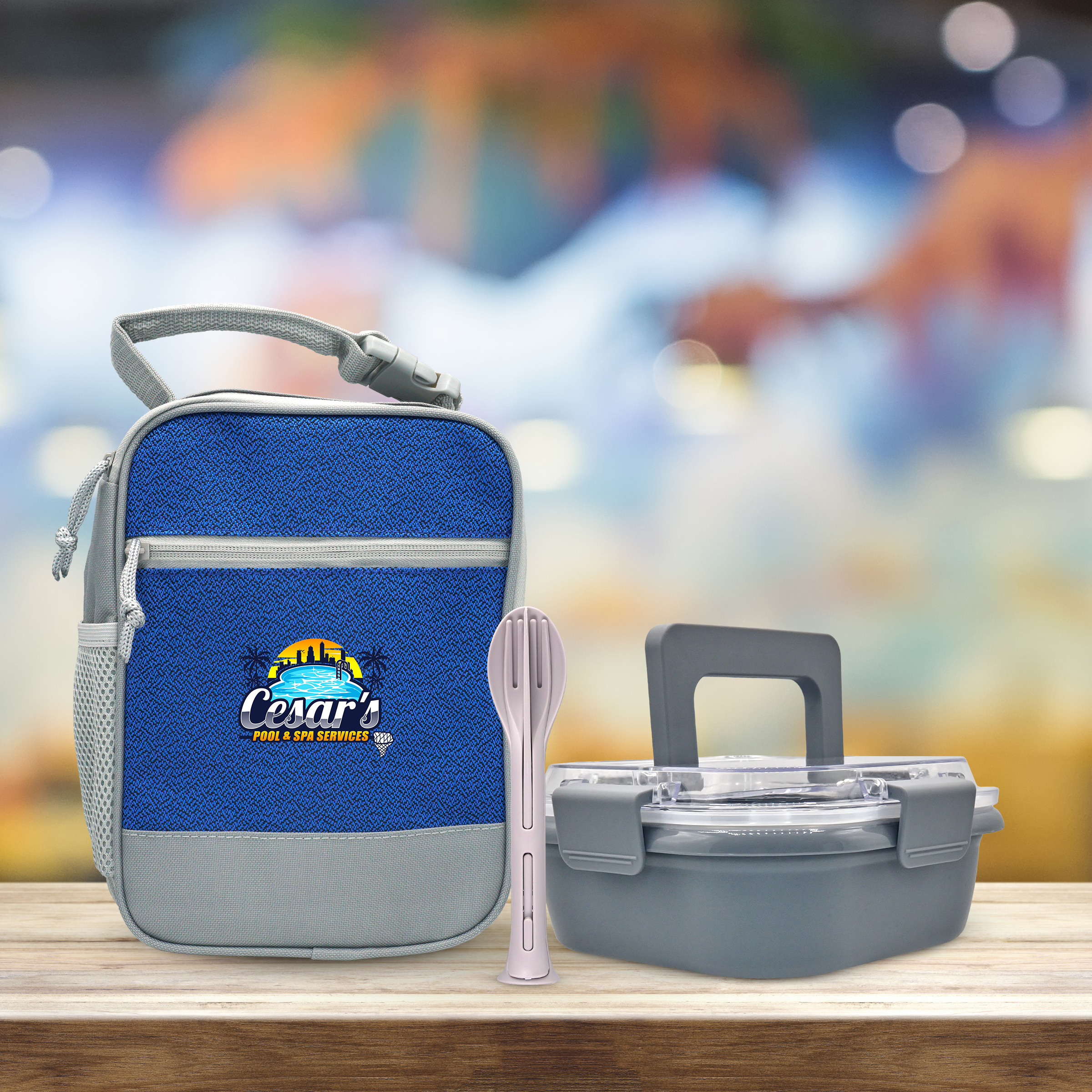 Speck Handy Carry On and Cutlery Set 1