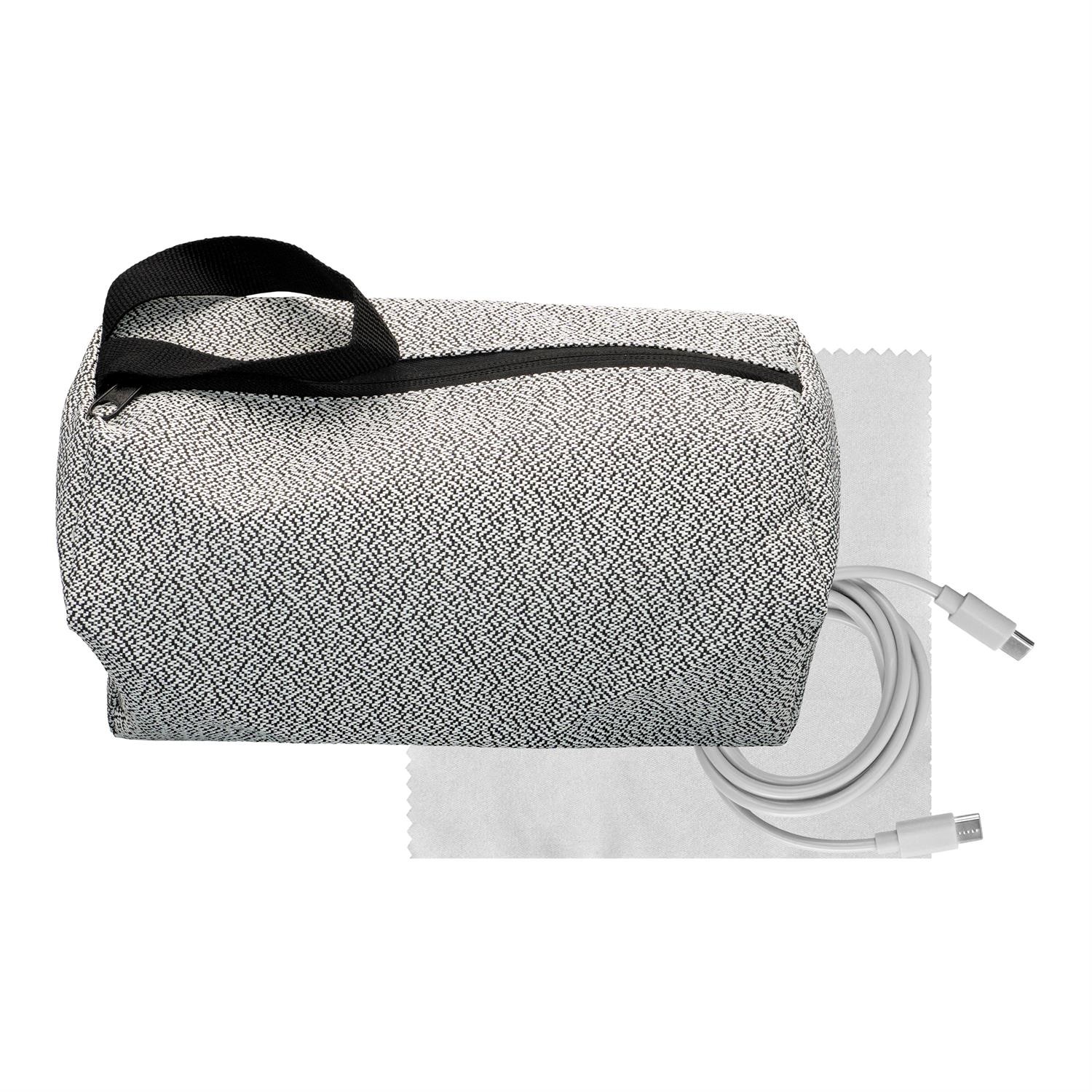 Speck C to C Cable & Cloth Set 1