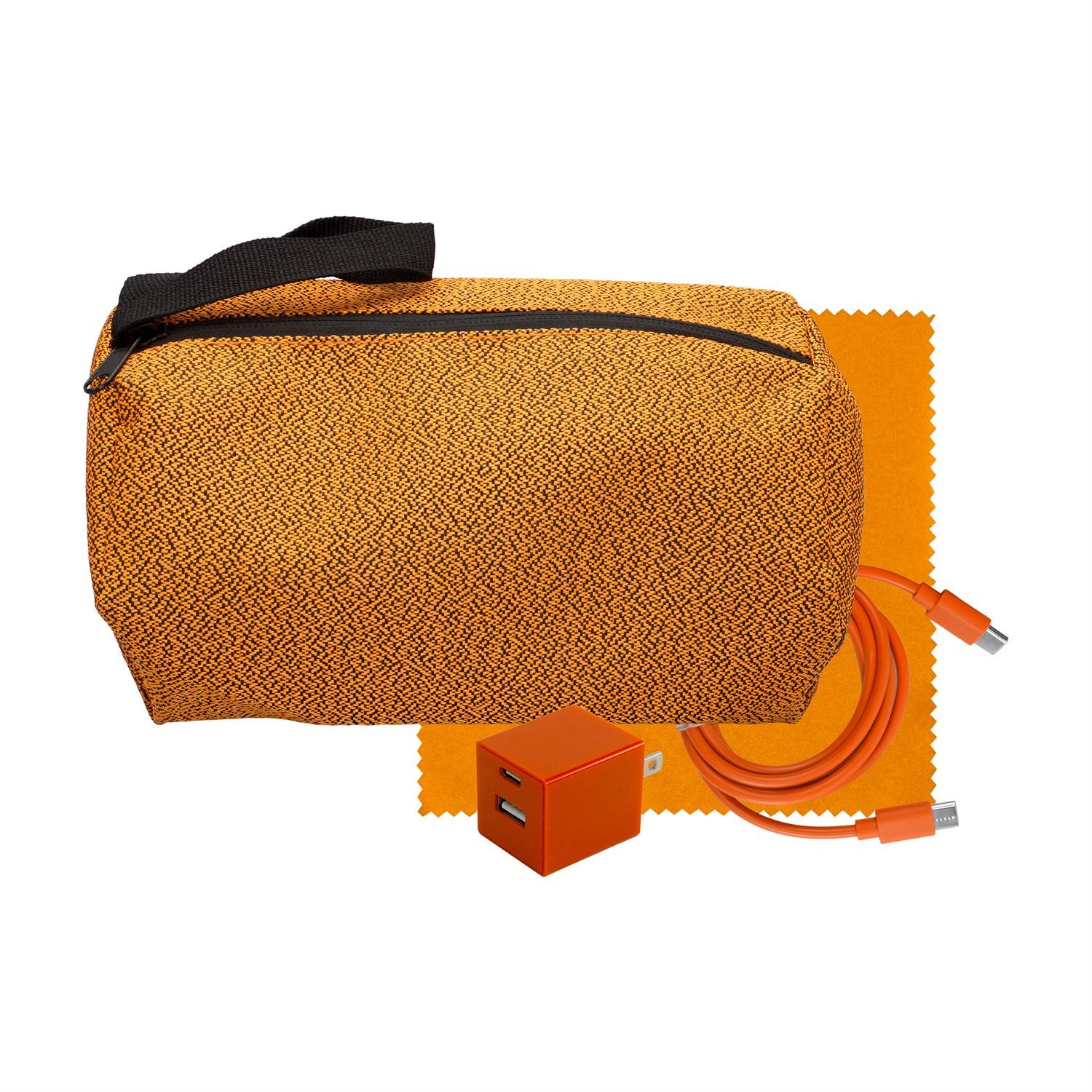 Speck A+C to C Cable, Wall & Cloth Set 1