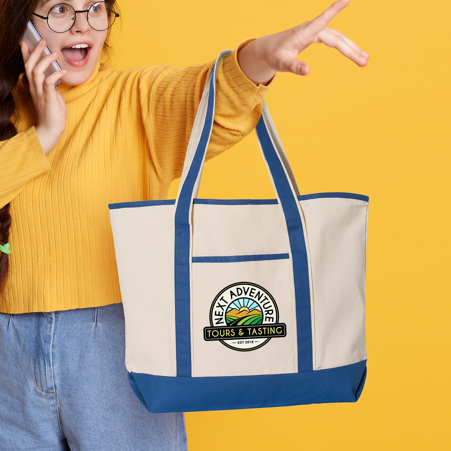Q-Tees 34.6L Large Canvas Deluxe Tote 1