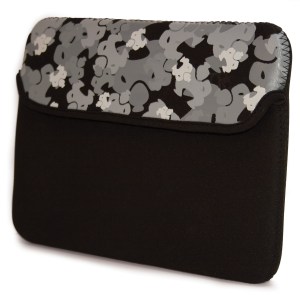 Sumo Camo Sleeve - 10" Black 1 Sumo Camo Sleeve - 10" Black 1