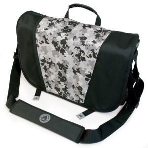 Sumo Messenger Bag - Black/Silver 1 Sumo Messenger Bag - Black/Silver 1