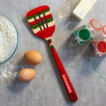 Baltique® North Pole Seasonal Slotted Spatula 1 Baltique® North Pole Seasonal Slotted Spatula 1