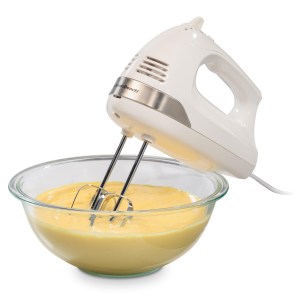 Hamilton Beach 6 Speed Hand Mixer w/Easy Clean Beaters, Snap-On Case, 7 Attachments - White 2 Hamilton Beach 6 Speed Hand Mixer w/Easy Clean Beaters, Snap-On Case, 7 Attachments - White 2