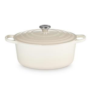 Le Creuset 9Qt Signature Cast Iron Round Dutch Oven Meringue 2 Le Creuset 9Qt Signature Cast Iron Round Dutch Oven Meringue 2