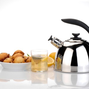 BergHoff Essentials 18/10 Ss Whistling Kettle, Lucia, 2.6Qt 2 BergHoff Essentials 18/10 Ss Whistling Kettle, Lucia, 2.6Qt 2