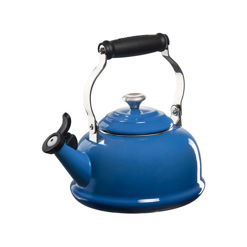 Le Creuset Classic Marseille Whistling Kettle w/Metal Finishes 2 Le Creuset Classic Marseille Whistling Kettle w/Metal Finishes 2