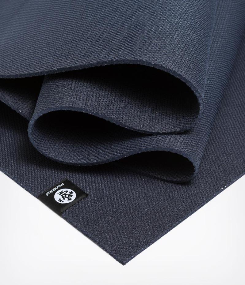 Manduka X Yoga Mat - Midnight Black 2 Manduka X Yoga Mat - Midnight Black 2