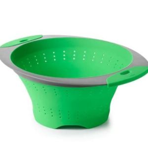OXO 3.5 Qt. Collapsible Colander 2 OXO 3.5 Qt. Collapsible Colander 2
