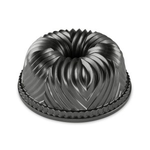 Nordic Ware Bavaria Bundt® Pan 2 Nordic Ware Bavaria Bundt® Pan 2