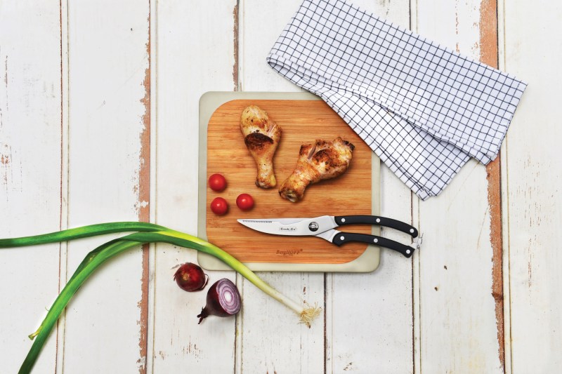 BergHoff Essential Ss Triple Rivited/Abs Handle Poultry Shears Forged 2 BergHoff Essential Ss Triple Rivited/Abs Handle Poultry Shears Forged 2