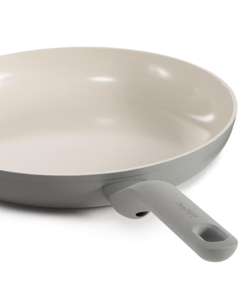BergHoff Leo Balance Ns Ceramic Frying Pan 11", Recycled Aluminum, Moonmist 2 BergHoff Leo Balance Ns Ceramic Frying Pan 11", Recycled Aluminum, Moonmist 2