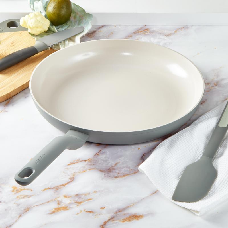 BergHoff Leo 12.5" Recycled Alum Ceramic Ns Fry Pan, Balance/Moonmist 2 BergHoff Leo 12.5" Recycled Alum Ceramic Ns Fry Pan, Balance/Moonmist 2