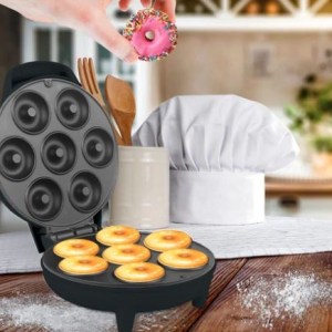 Courant Mini Donut Maker 1 Courant Mini Donut Maker 1