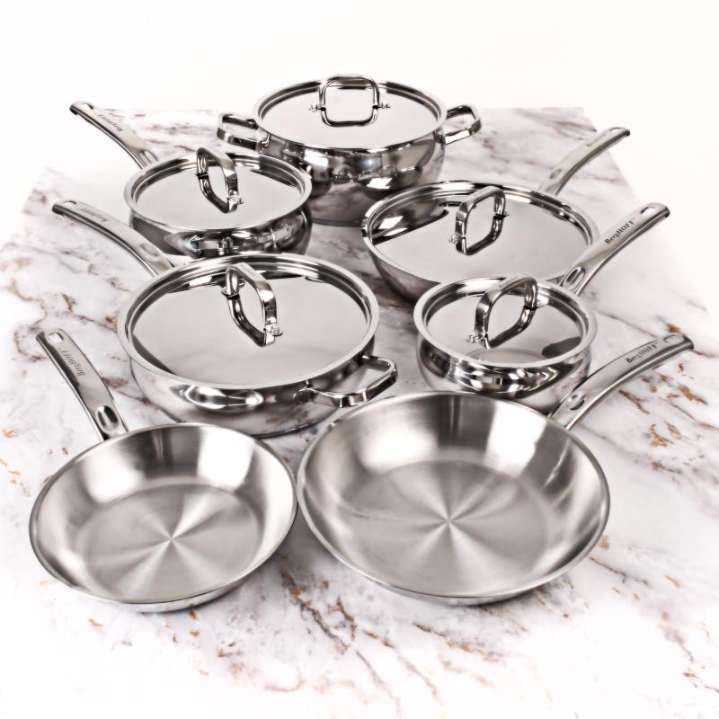 BergHoff Belly Shape 12Pc 18/10 Ss Cookware Set, Metal Lids 2 BergHoff Belly Shape 12Pc 18/10 Ss Cookware Set, Metal Lids 2