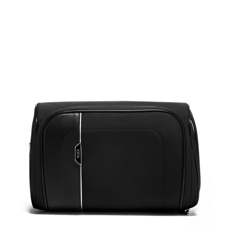 TUMI™ Arrive Richards Travel Kit 2 TUMI™ Arrive Richards Travel Kit 2