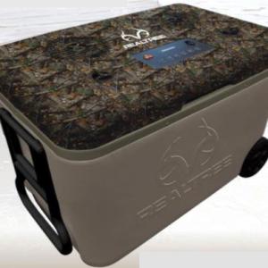 RealTree™ Camo 60L Premium Cooler 1 RealTree™ Camo 60L Premium Cooler 1