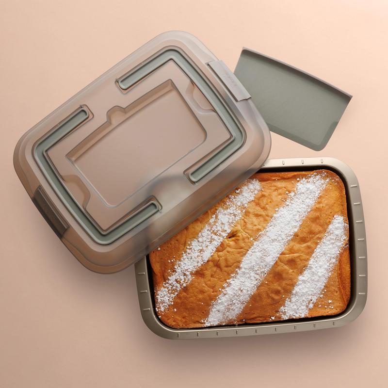 BergHoff Leo Balance Ns Cov Cake Pan With Slicer, Beige, 15"X11.4" 2 BergHoff Leo Balance Ns Cov Cake Pan With Slicer, Beige, 15"X11.4" 2