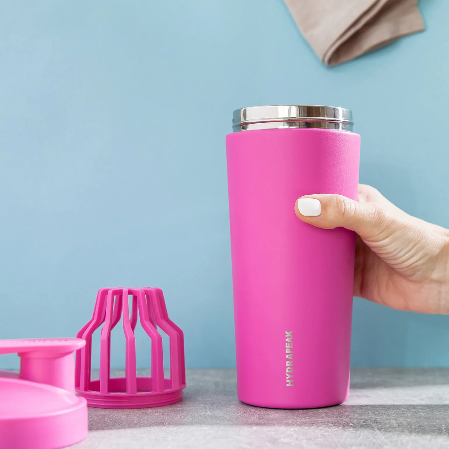 26 oz Hydrapeak® Stainless Steel Cocktail Shaker Bottle 1