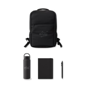 Never Idle 4-Piece Gift Set 1 Never Idle 4-Piece Gift Set 1