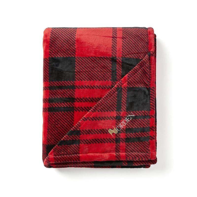 Norden Flannel Polyester Blanket 1 Norden Flannel Polyester Blanket 1