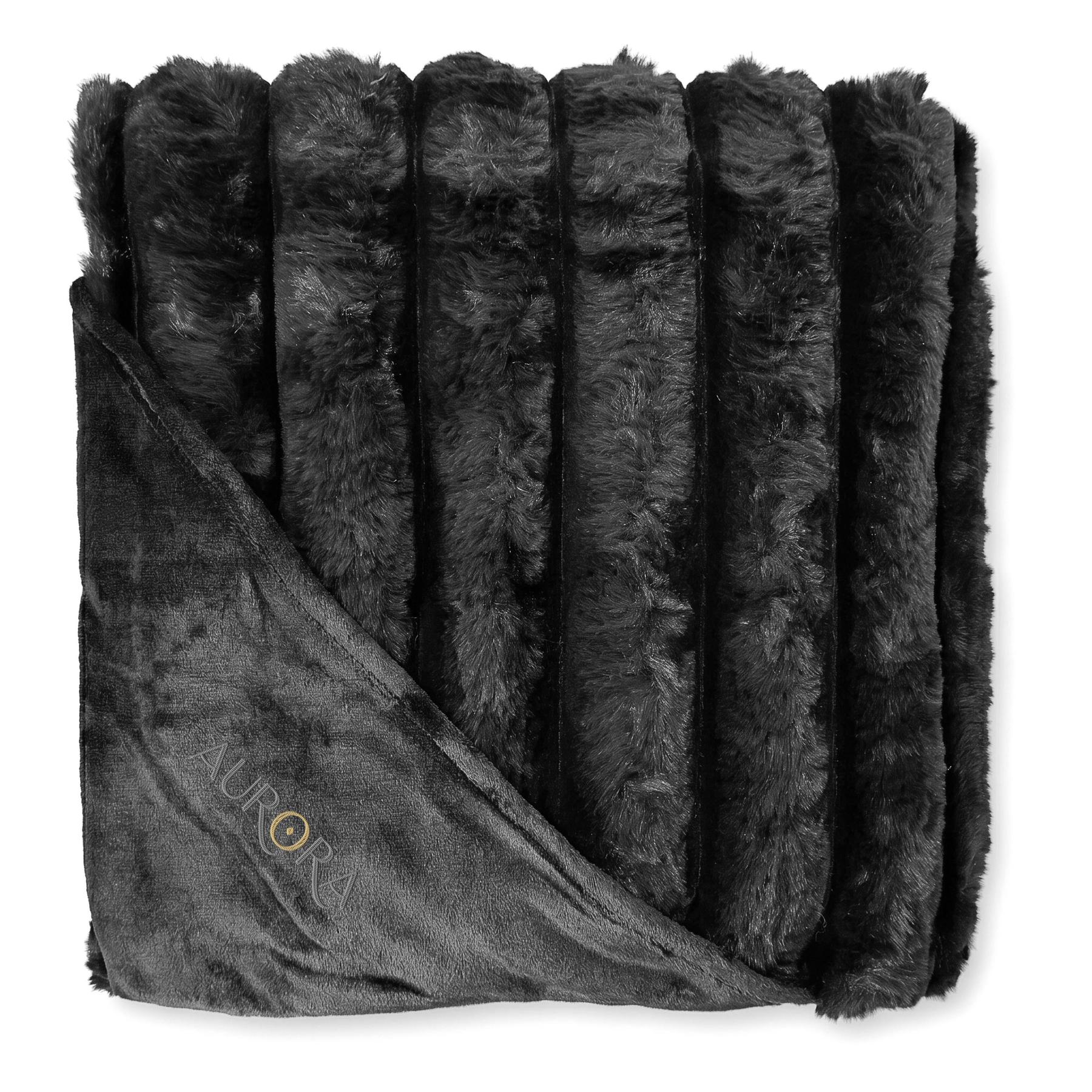 Aurora Faux Fur Polyester Blanket 1