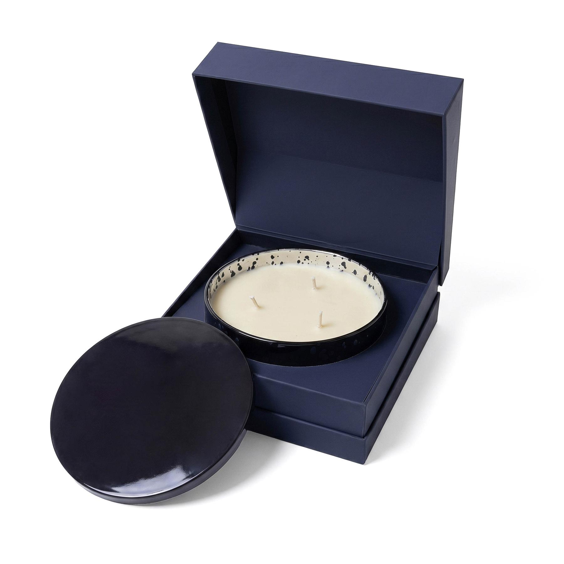 Beacon 591 Ml / 20 Oz Metallic Glass Candle With Tin Lid 1