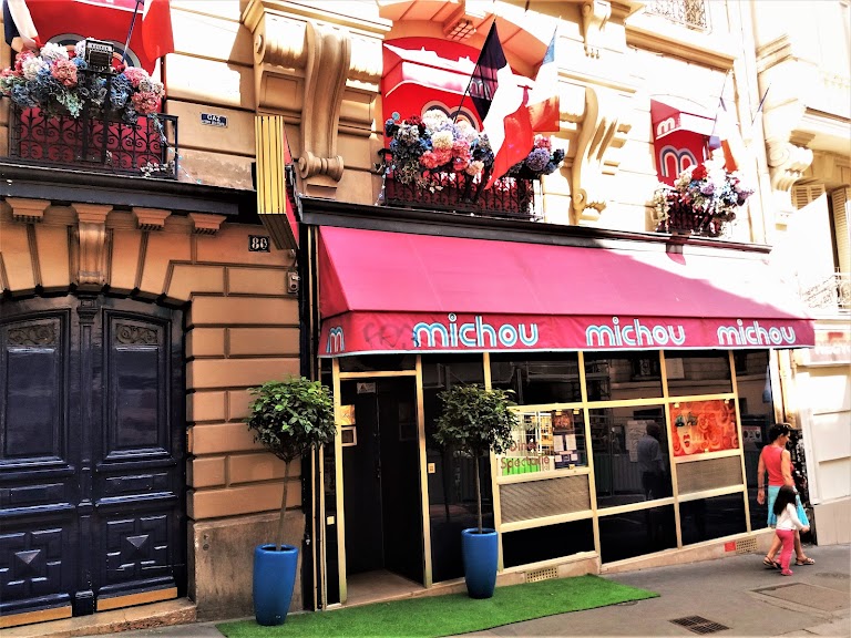 Chez Michou Chez Michou