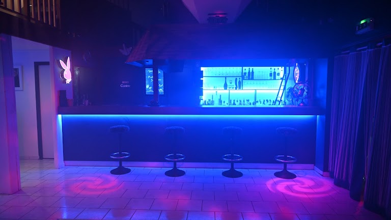 L’ Élite Club L’ Élite Club