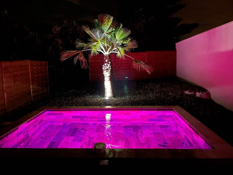 l’instant romantique suites spa piscine Intérieure sauna Fauteuil Massant privatif l’instant romantique suites spa piscine Intérieure sauna Fauteuil Massant privatif