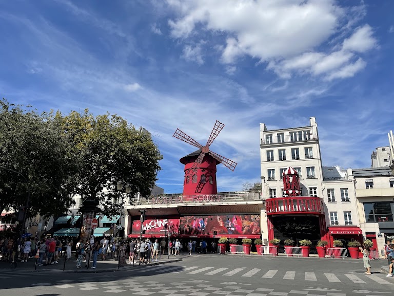 Moulin Rouge Moulin Rouge
