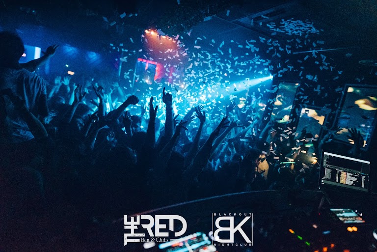 Le Blackout Le Blackout