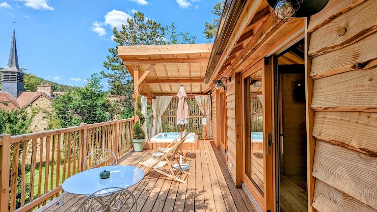 Domaine des Écus d’Or : Love room avec spa Côte d’Or, Location insolite, Cabane, Week-end romantique, Bourgogne-Franche-Comté Domaine des Écus d’Or : Love room avec spa Côte d’Or, Location insolite, Cabane, Week-end romantique, Bourgogne-Franche-Comté