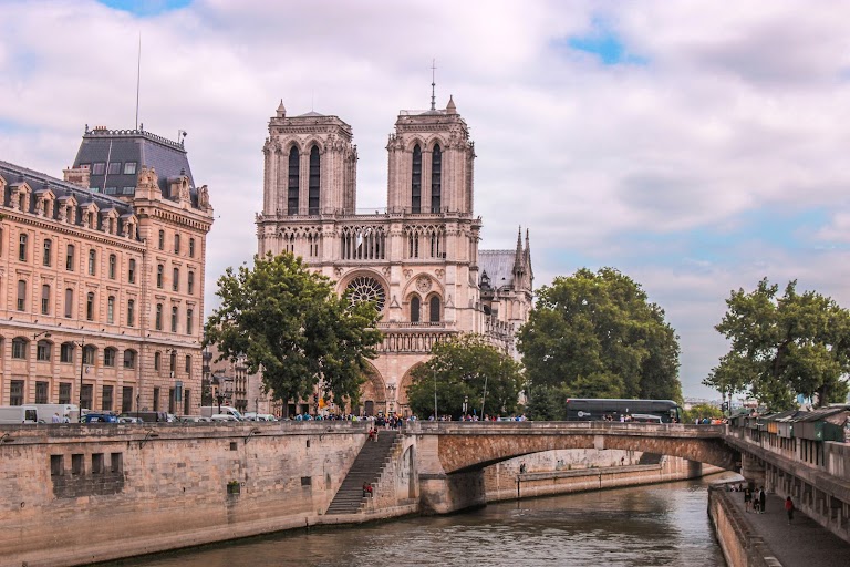 Le VIP Paris – Yacht Hotel Le VIP Paris – Yacht Hotel