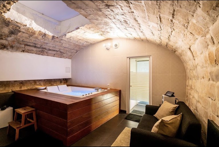 Naturellement Luxe – Spa Privatif Paris Naturellement Luxe – Spa Privatif Paris