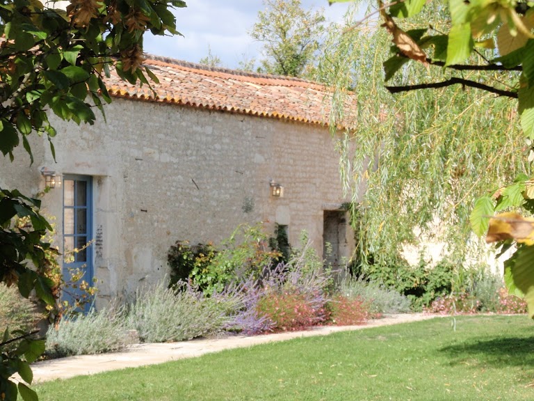 Le Portail en Marais Poitevin Le Portail en Marais Poitevin