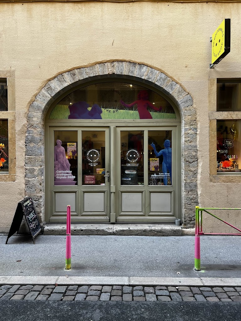 Love Shop (Dé)boutonné•e•s Lyon | Sex-shop | Sex shop | Boutique érotique Love Shop (Dé)boutonné•e•s Lyon | Sex-shop | Sex shop | Boutique érotique